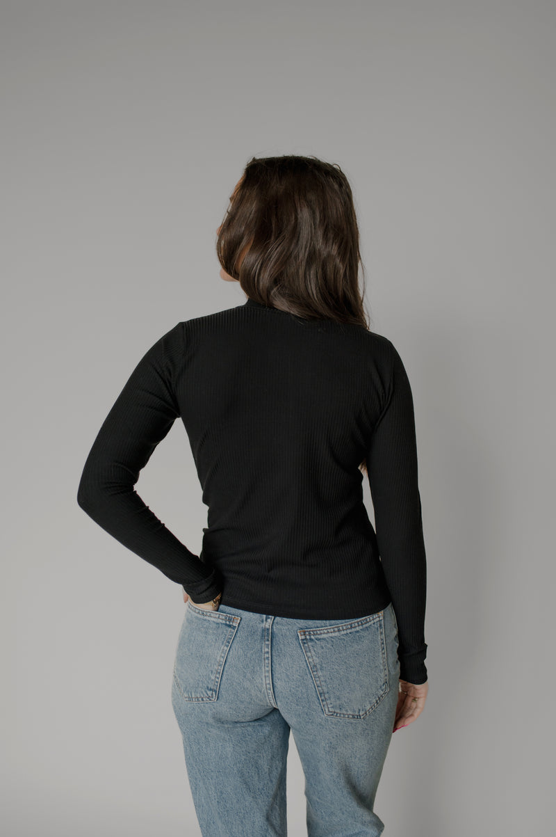 Ribbed mock neck top