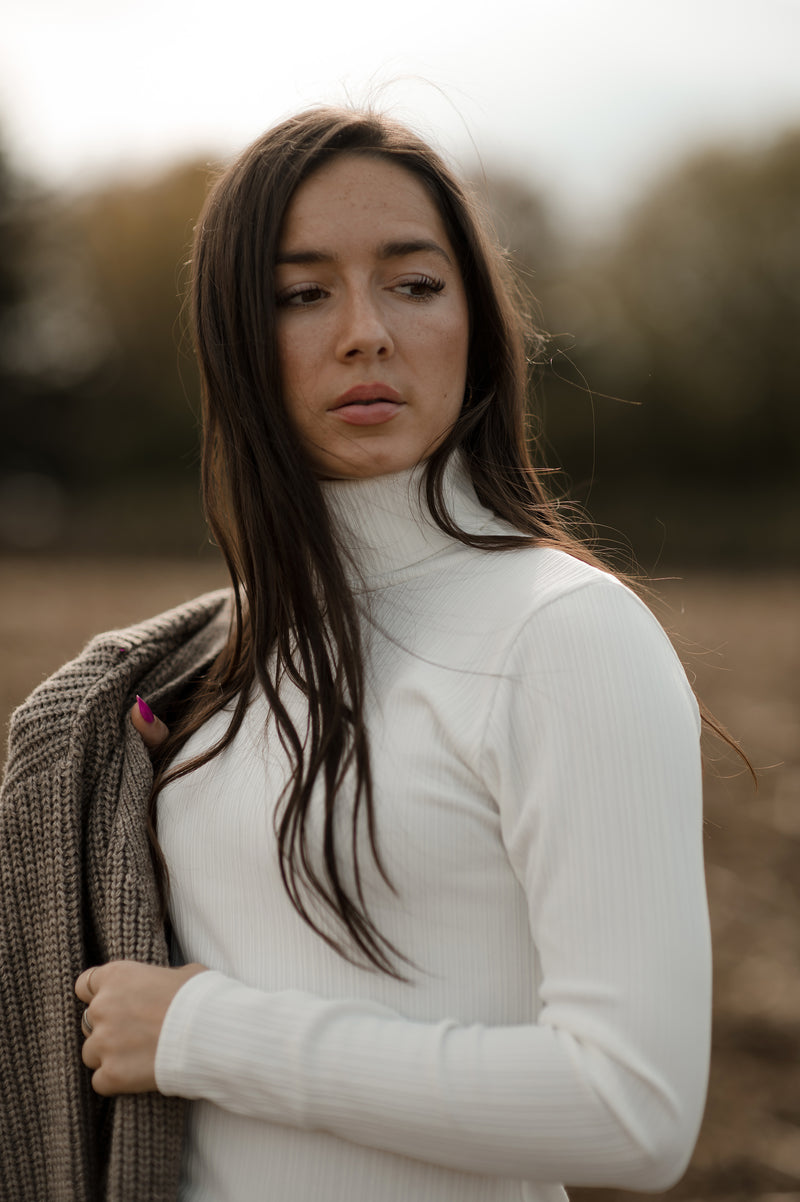 Artemis turtle-neck